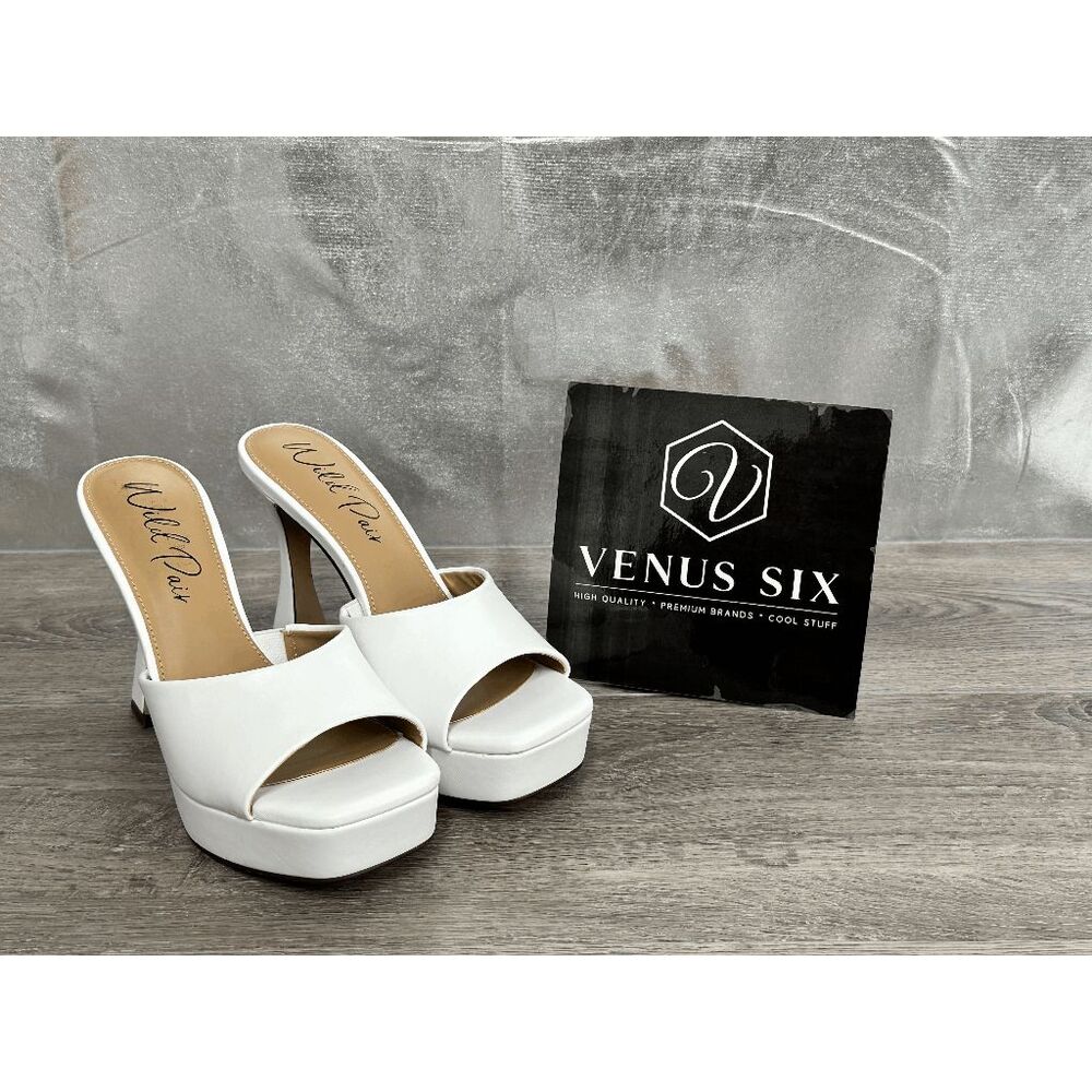 Wild Pair Women's Rajaah Platform Slide Sandals - White 6.5M